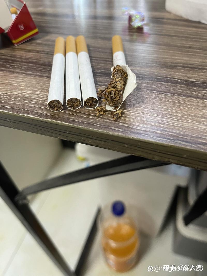 发霉的高档香烟(发霉的高档香烟能抽吗)